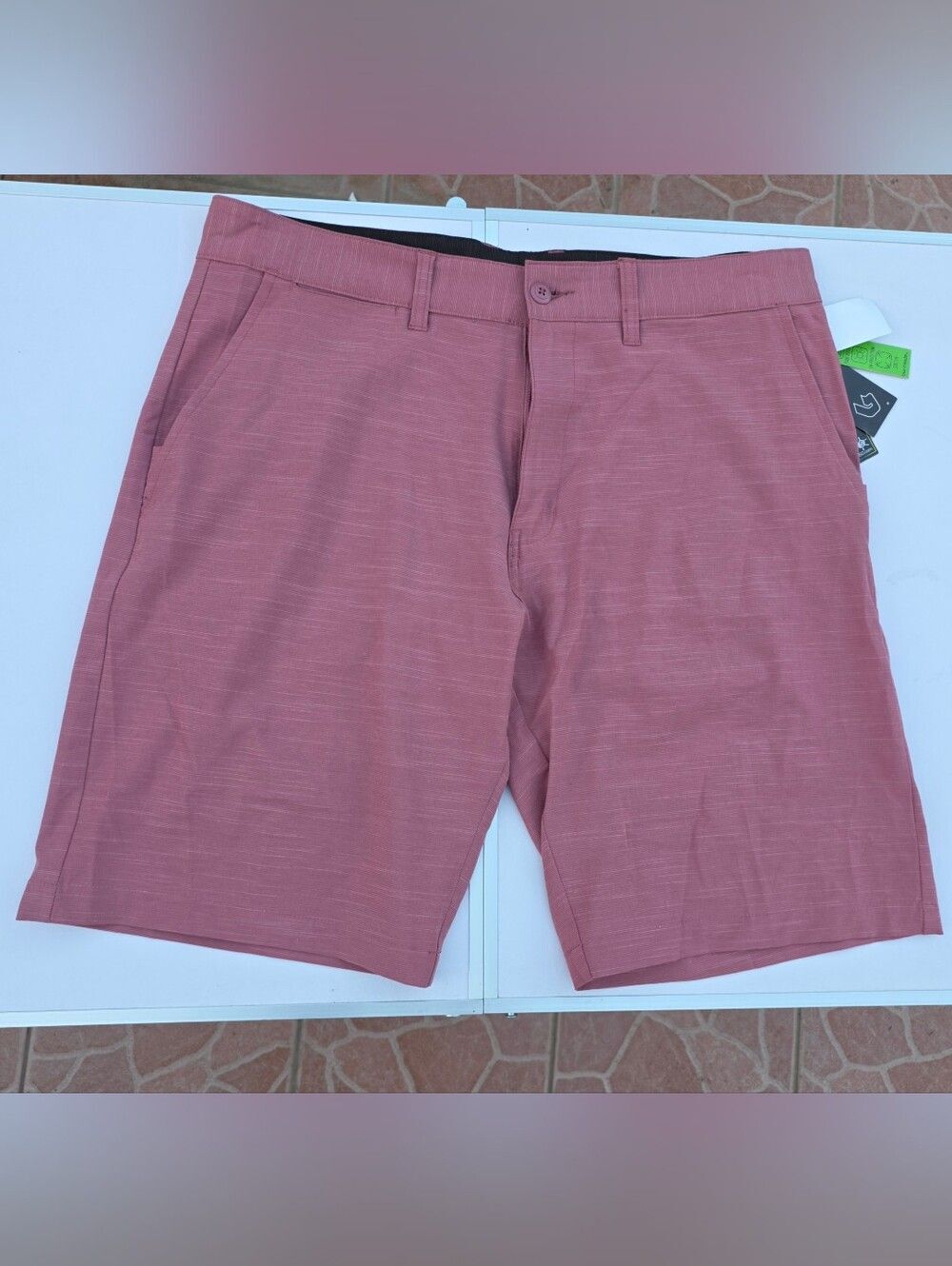 Men's Burnside  Hybrid Shorts Size 36 Heather Red  Vintage NWT